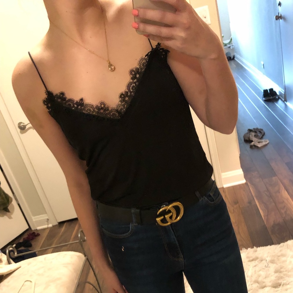 Little Zara tank top with lace